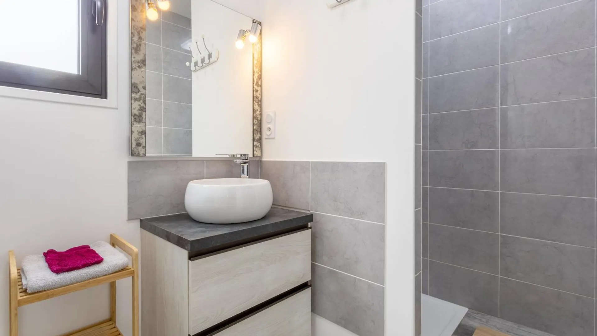 Chalet Bois A 2Kms De La Plage Plobannalec-Lesconil